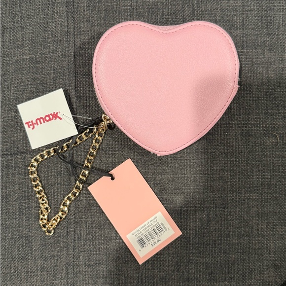 Juicy Couture Pink Heart-Shaped Furry Coin Purse - Picture 10 of 10